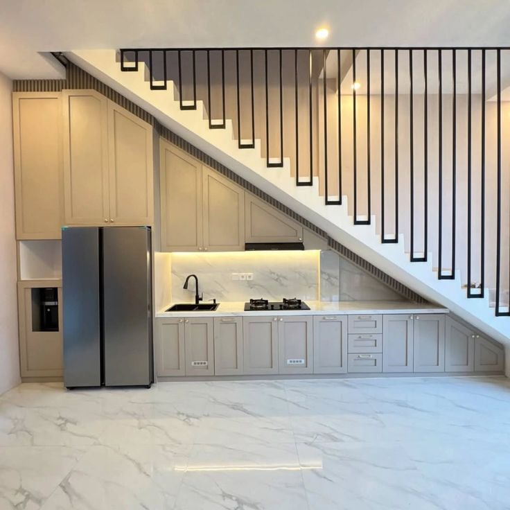 Desain Tangga dengan Pencahayaan Optimal